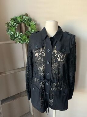 Simply Vera Vera Wang black lace jacket